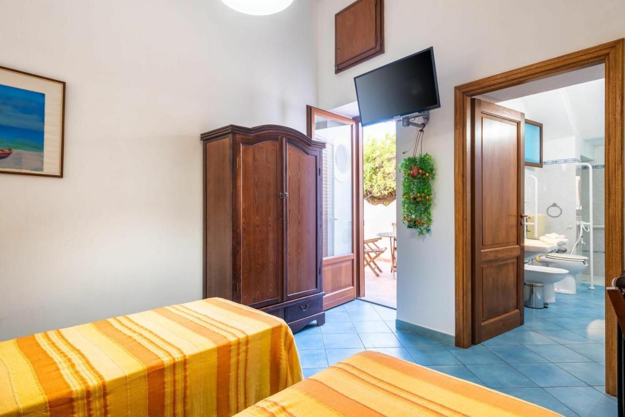 Casa Vacanza Artemis Lipari  Exterior foto